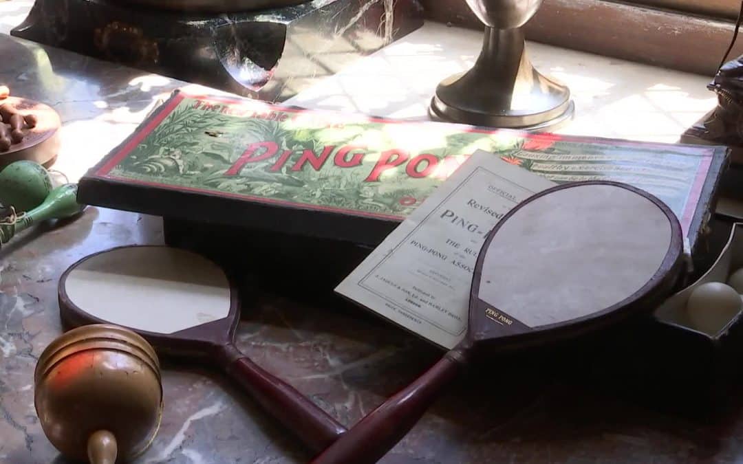 ACT – La nouvelle expo de l’été s’ouvre au château de Louvignies, elle est consacrée aux jouets anciens. (07-2019)